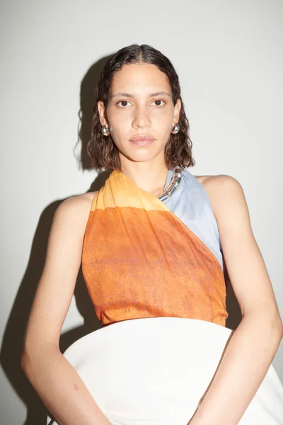 Look 28